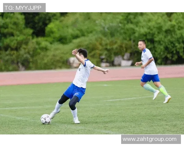 足球比分捷报实时更新助你掌握比赛动态精彩赛事不容错过